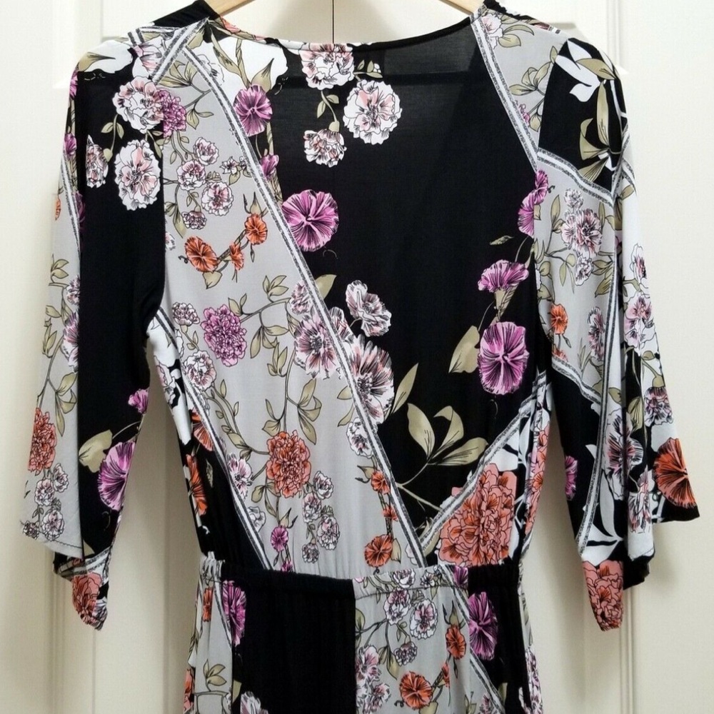 Jaase Black Floral Wide leg Deep V-neck Tie Waist Jumpsuit - Picture 5 of 16